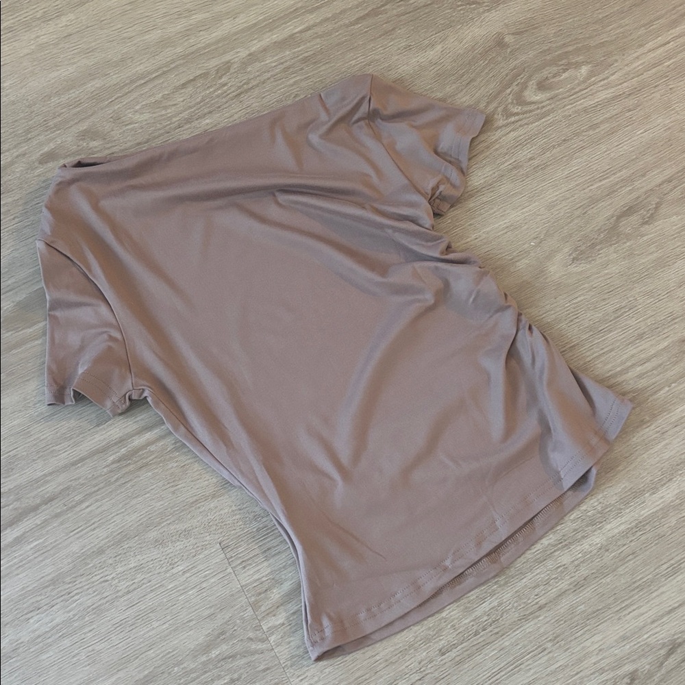 🩵NWOT🩵 Amazon Off the Shoulder Short Sleeved Top